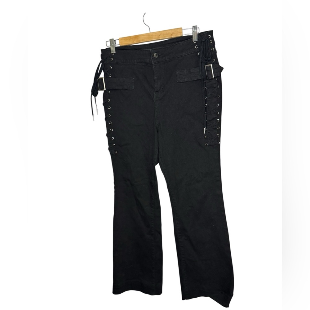 Hot Topic - Black Lace-Up Flare Denim Pants Size 13